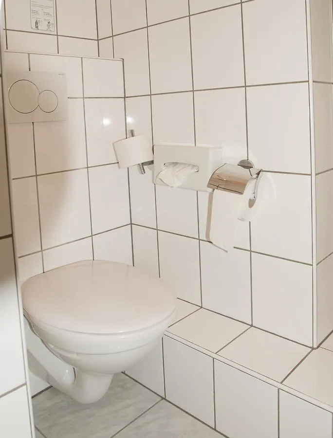 Hotel Und Restaurant Loewenbraeu Koeln
