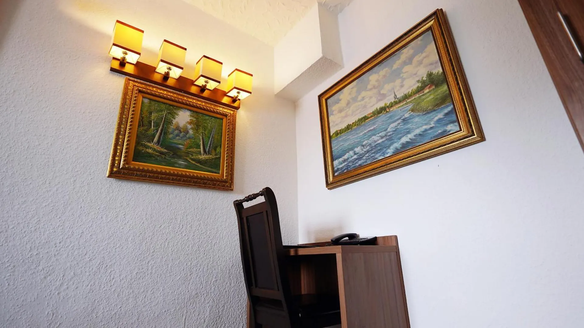 Hotel Und Restaurant Loewenbraeu Koeln 3*, Keulen Duitsland