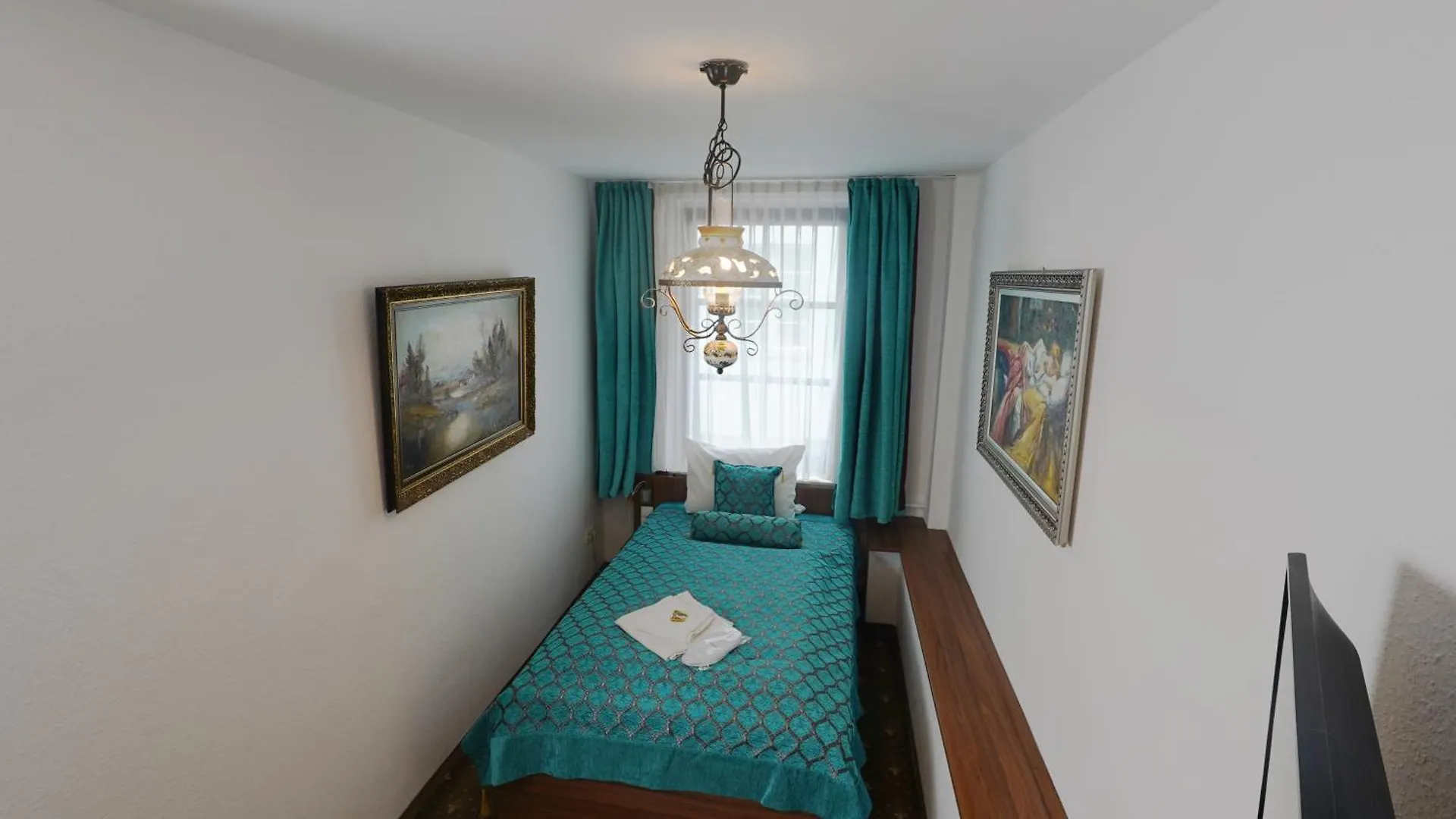 Hotel Und Restaurant Loewenbraeu Koeln