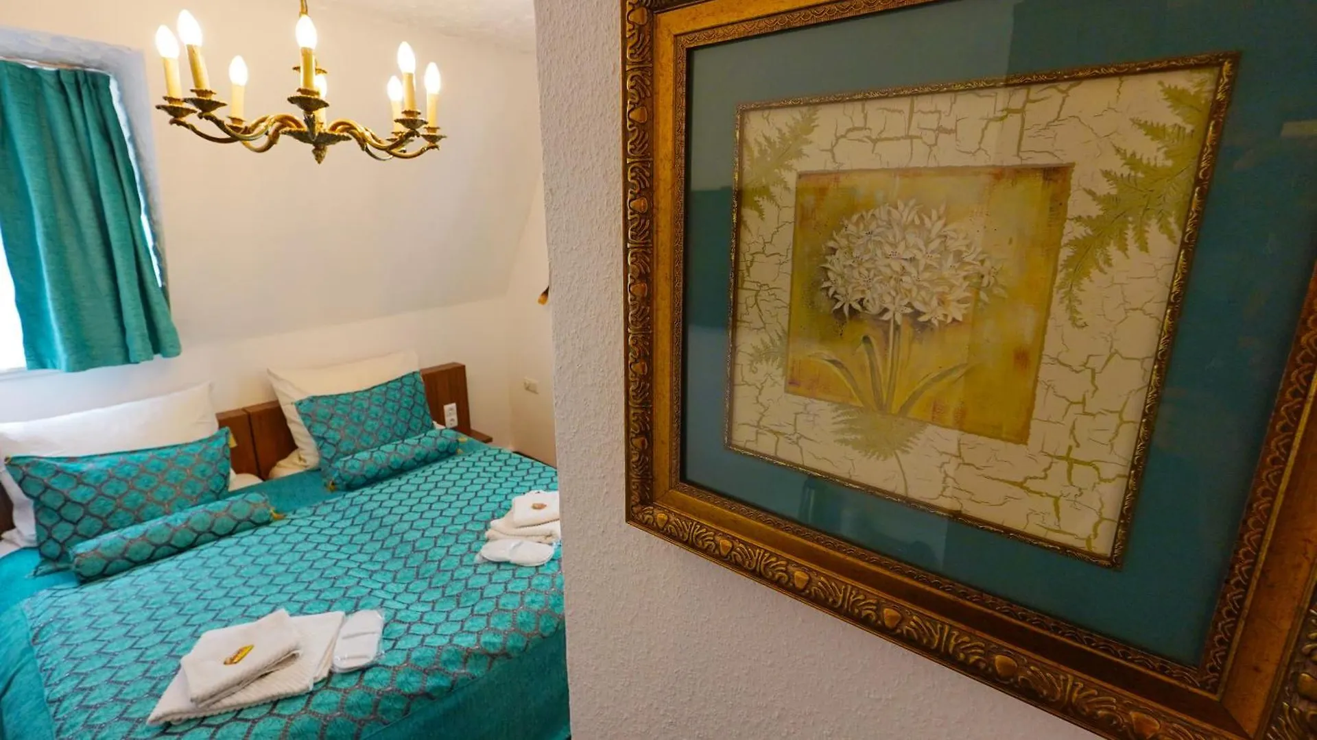 Hotel Und Restaurant Loewenbraeu Koeln קלן