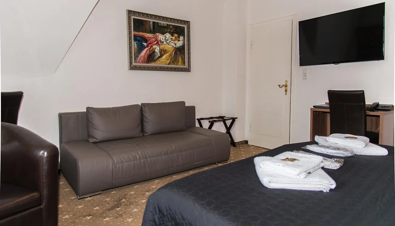 Hotel Und Restaurant Loewenbraeu Koeln גרמניה