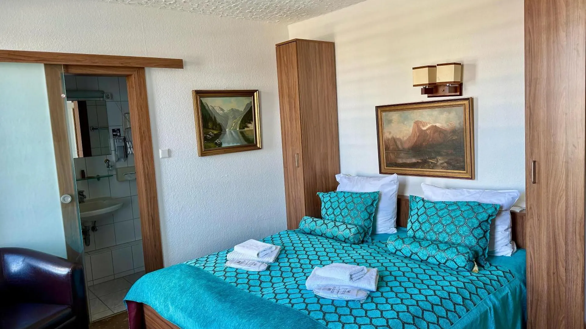 Hotel Und Restaurant Loewenbraeu Koeln