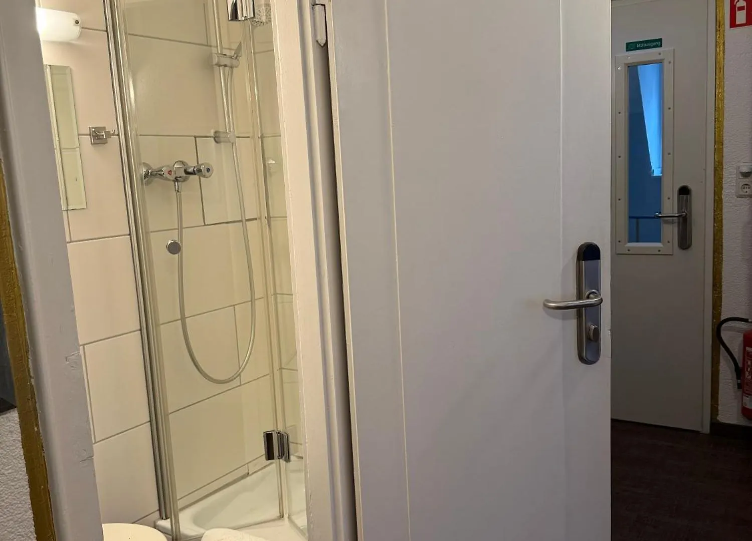 Hotel Und Restaurant Loewenbraeu Koeln Alemanha
