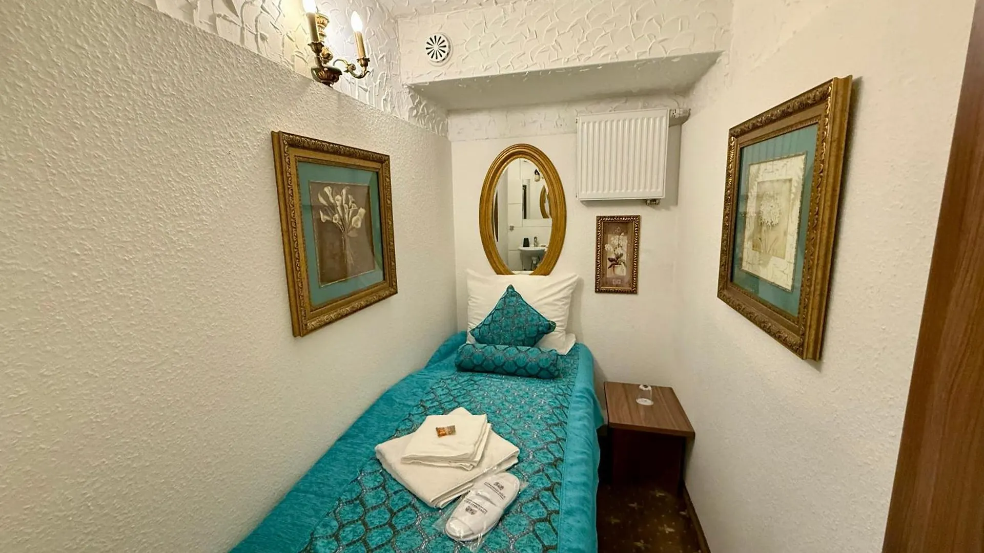 Hotel Und Restaurant Loewenbraeu Koeln