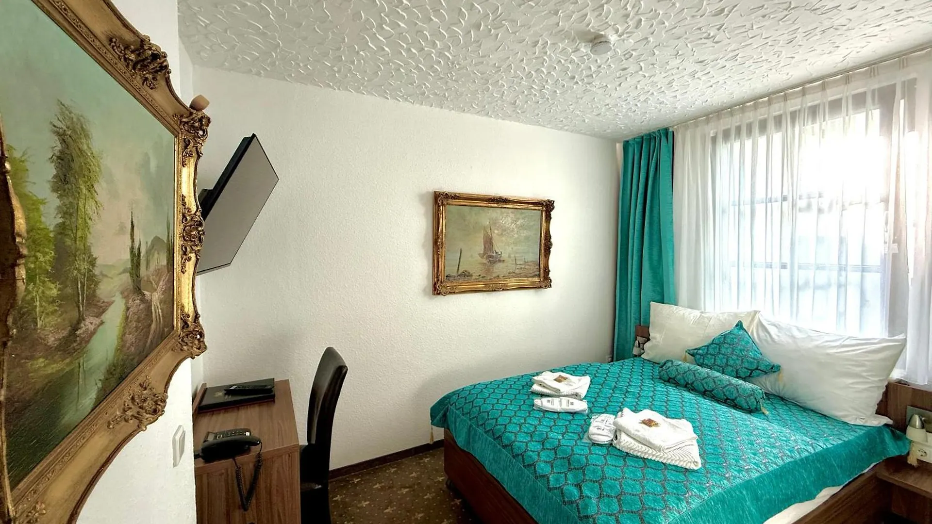 Hotel Und Restaurant Loewenbraeu Koeln Colónia