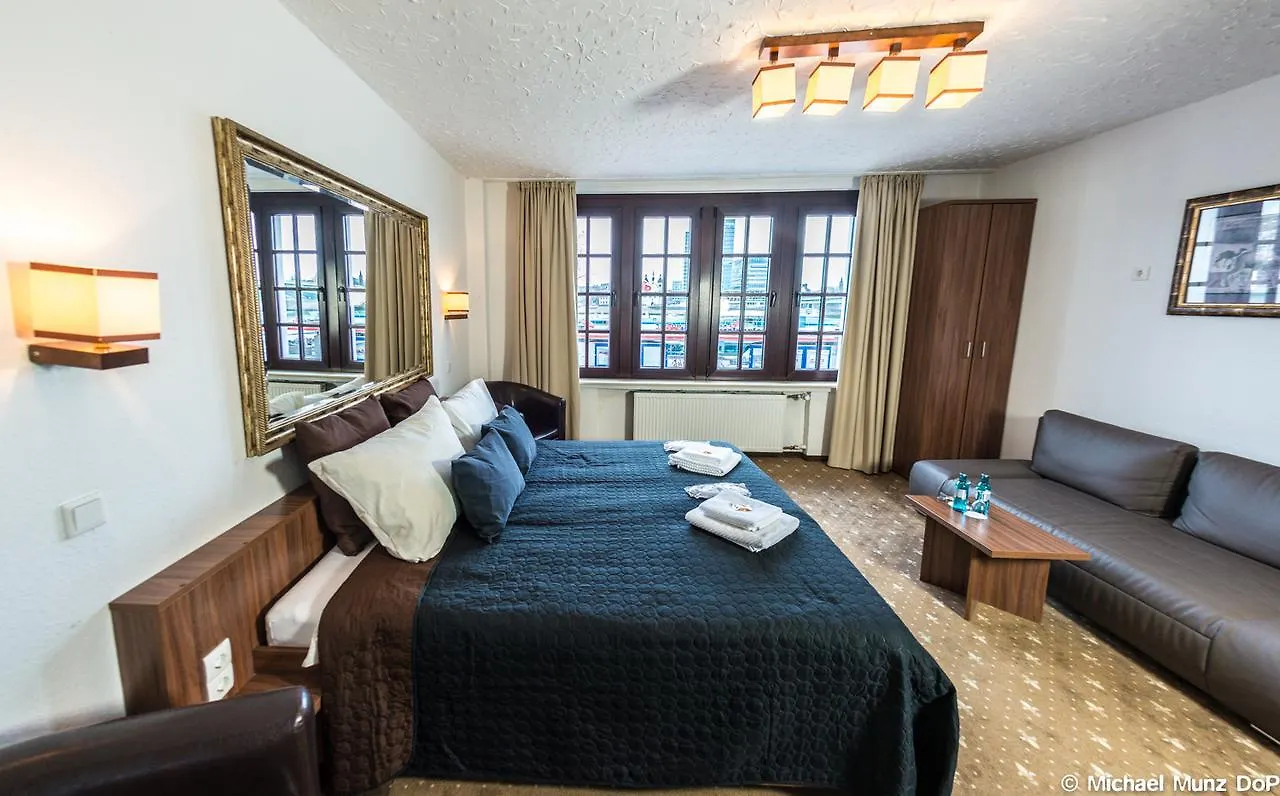 ***  Hotel Und Restaurant Loewenbraeu Koeln Alemanha