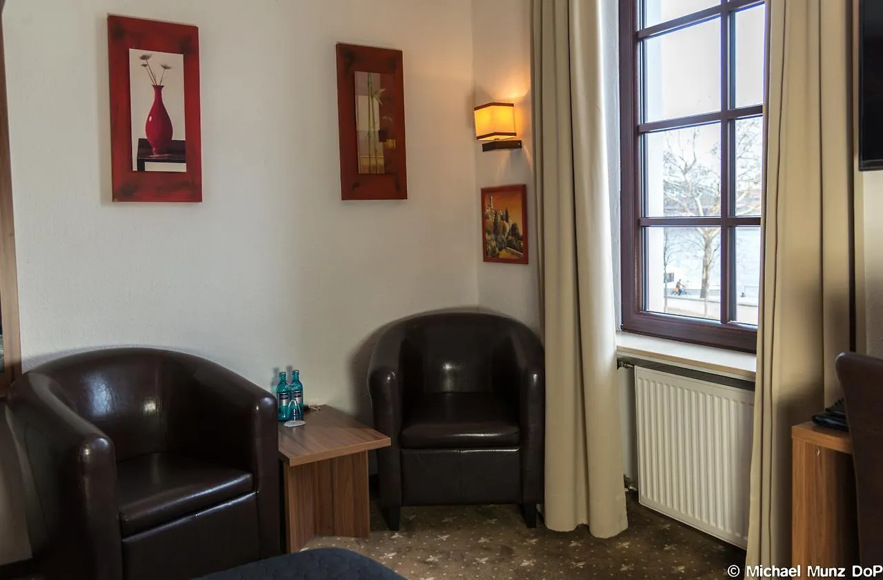 Hotel Und Restaurant Loewenbraeu Koeln
